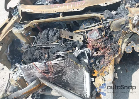 2013 Ford Explorer Xlt z USA, uszkodzony, nr VIN 1FM5K7D83DGC77727